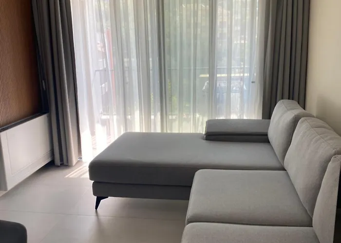 Elegant Flat X3 W Parking! Appartamento Vlorë
