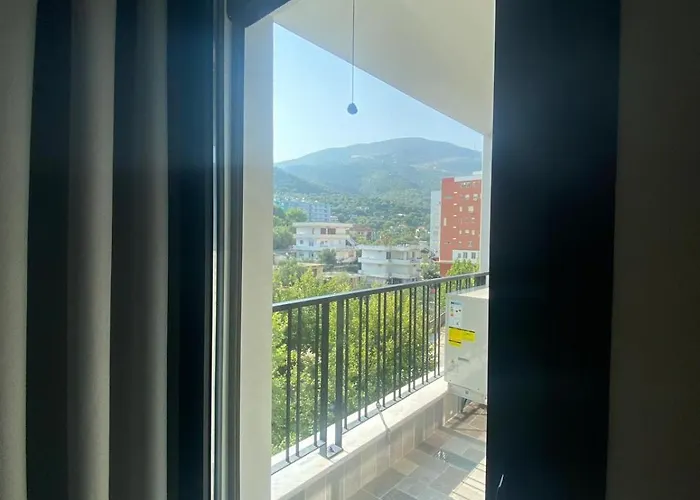 Elegant Flat X3 W Parking! Appartamento Vlorë