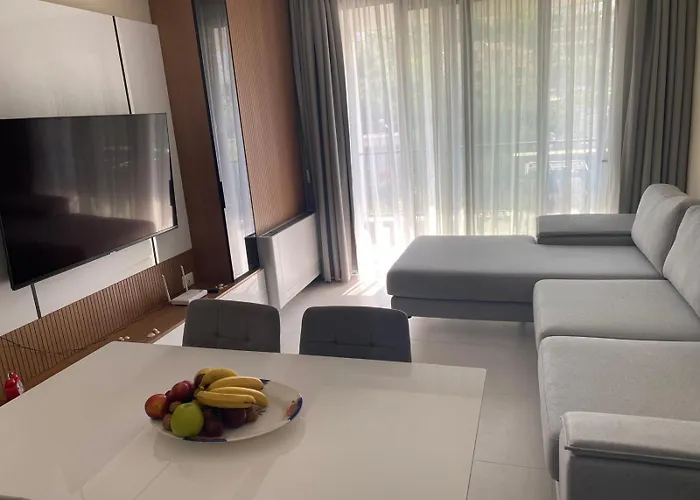 Elegant Flat X3 W Parking! Appartamento