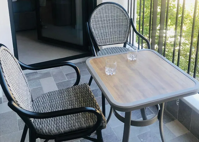 Elegant Flat X3 W Parking! * Vlorë