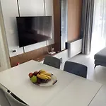 Elegant Flat X3 W Parking! Vlora