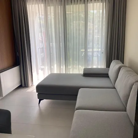 Elegant Flat X3 W Parking! 公寓 Vlorë