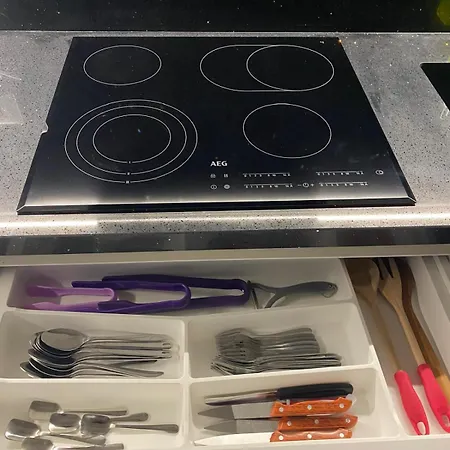 Elegant Flat X3 W Parking! Apartament *